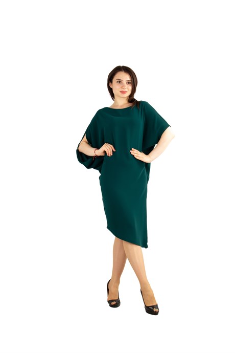 Asymmetric Big Size Dress With Chain Detail on the Sleeve - Emerald Green