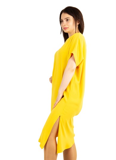 Asymmetric Big Size Dress With Chain Detail on the Sleeve - Yellow