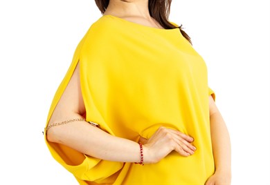 Asymmetric Dress With Chain Detail on the Sleeve - Yellow