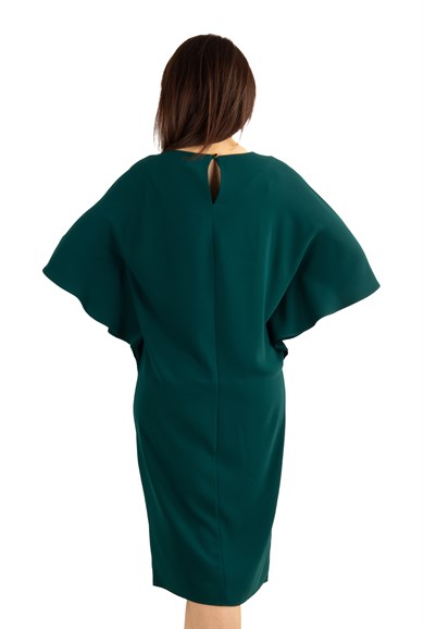 Batwing Plain Big Size Dress With Brooch Detail - Emerald Green