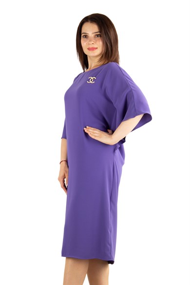 Batwing Plain Dress With Brooch Detail - Violet