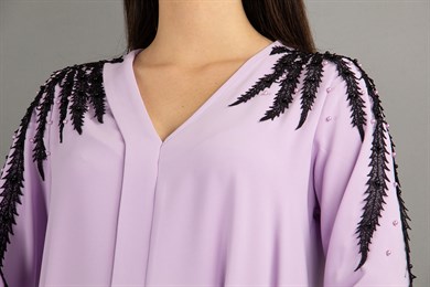 Lace Detail Shoulder V-Neck Dress