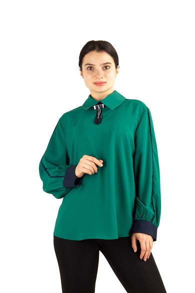 Long Sleeve Brooch Detailed Collar Big Size Blouse - Emerald Green