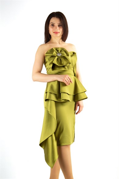 Off The Shoulder Ruffle Peplum Satin Dress With Big Flower Detail - Khaki