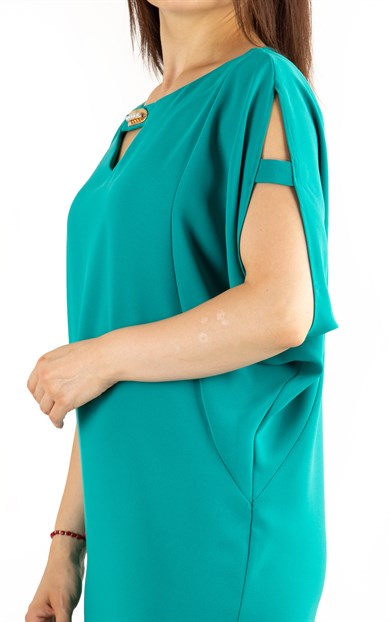 Pearl Brooch Detailed Cold Shoulder Big Size Dress - Benetton Green
