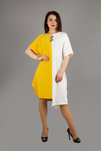 Two Tone Batwing Sleeve Dress With Brooch - Yellow