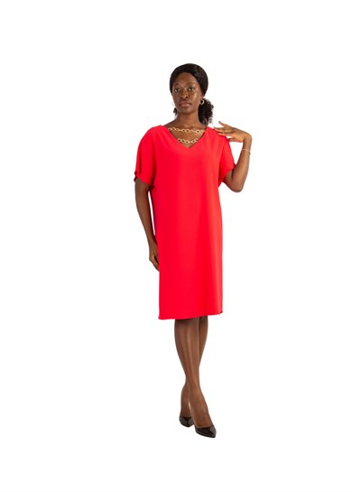 V-Neck Dress With Chain Detail on Neck and Back - Red